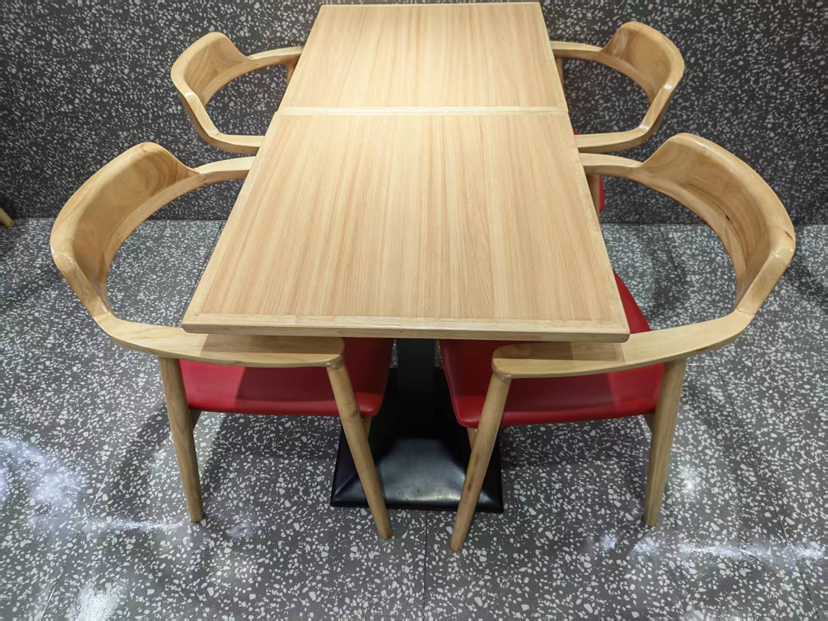 快餐桌椅
